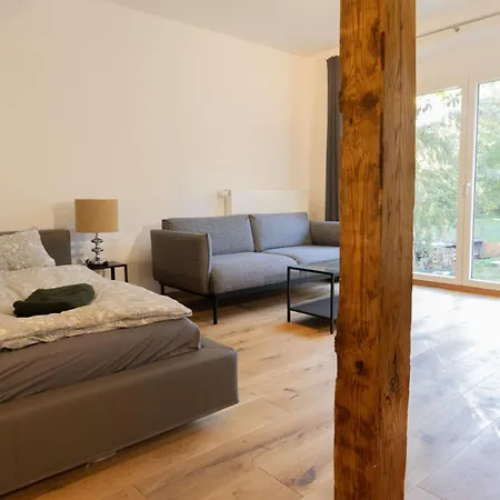 Loft Apartment Mit Grosser Badewanne A Mugeln Extérieur photo