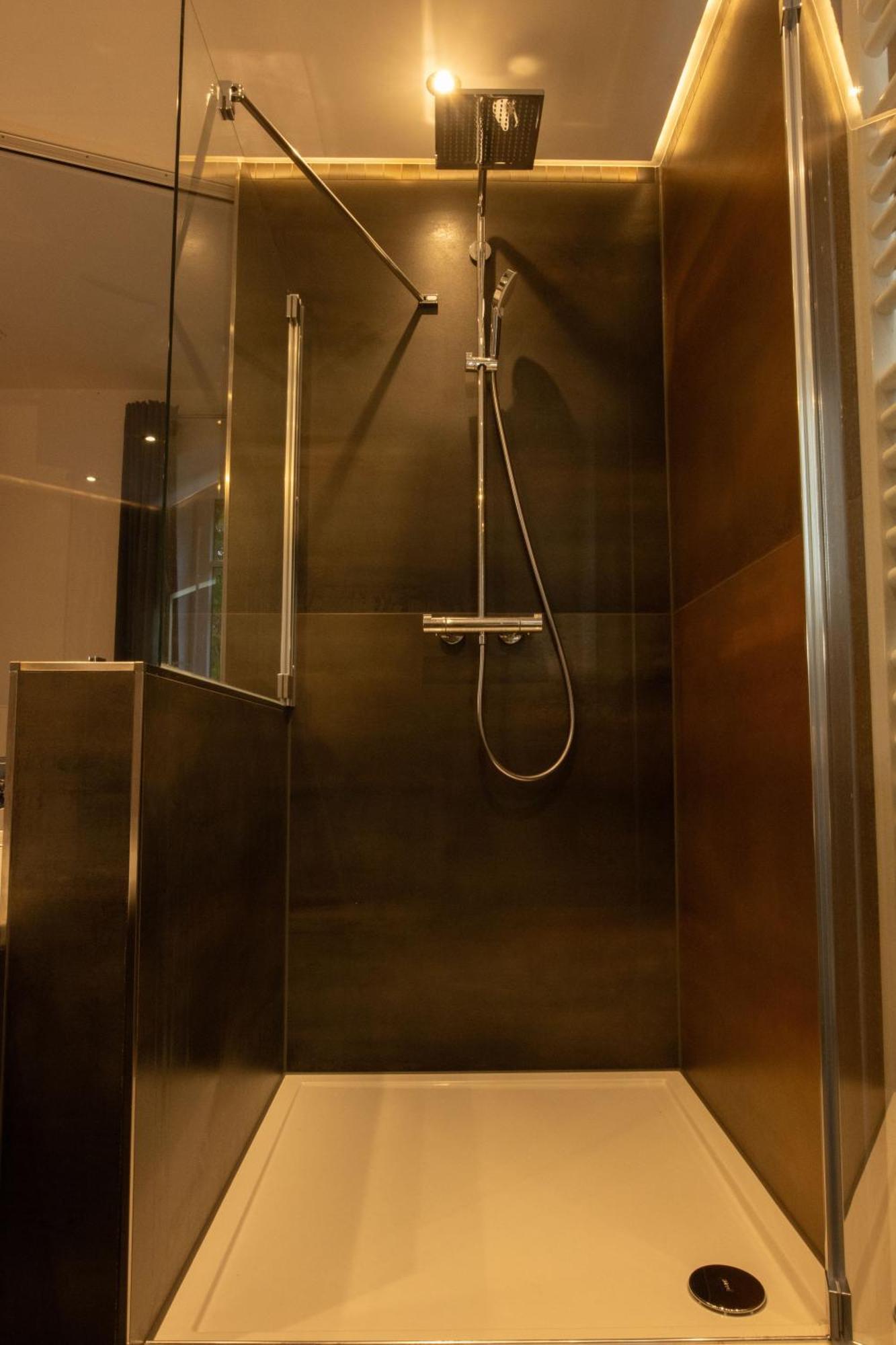 Loft Mit Grosser Badewanne A Appartement
